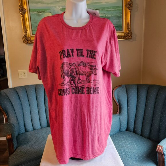 T-Shirt NWT "Pray Til The Cows Come Home" Size Large Gildan-Item #621 - Picture 1 of 3